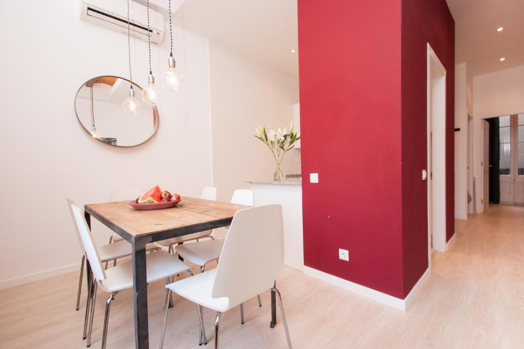 Short Stay Group Gracia Serviced Apartments Барселона Номер фото